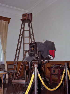 旧函館区公会堂に展示されているカメラ